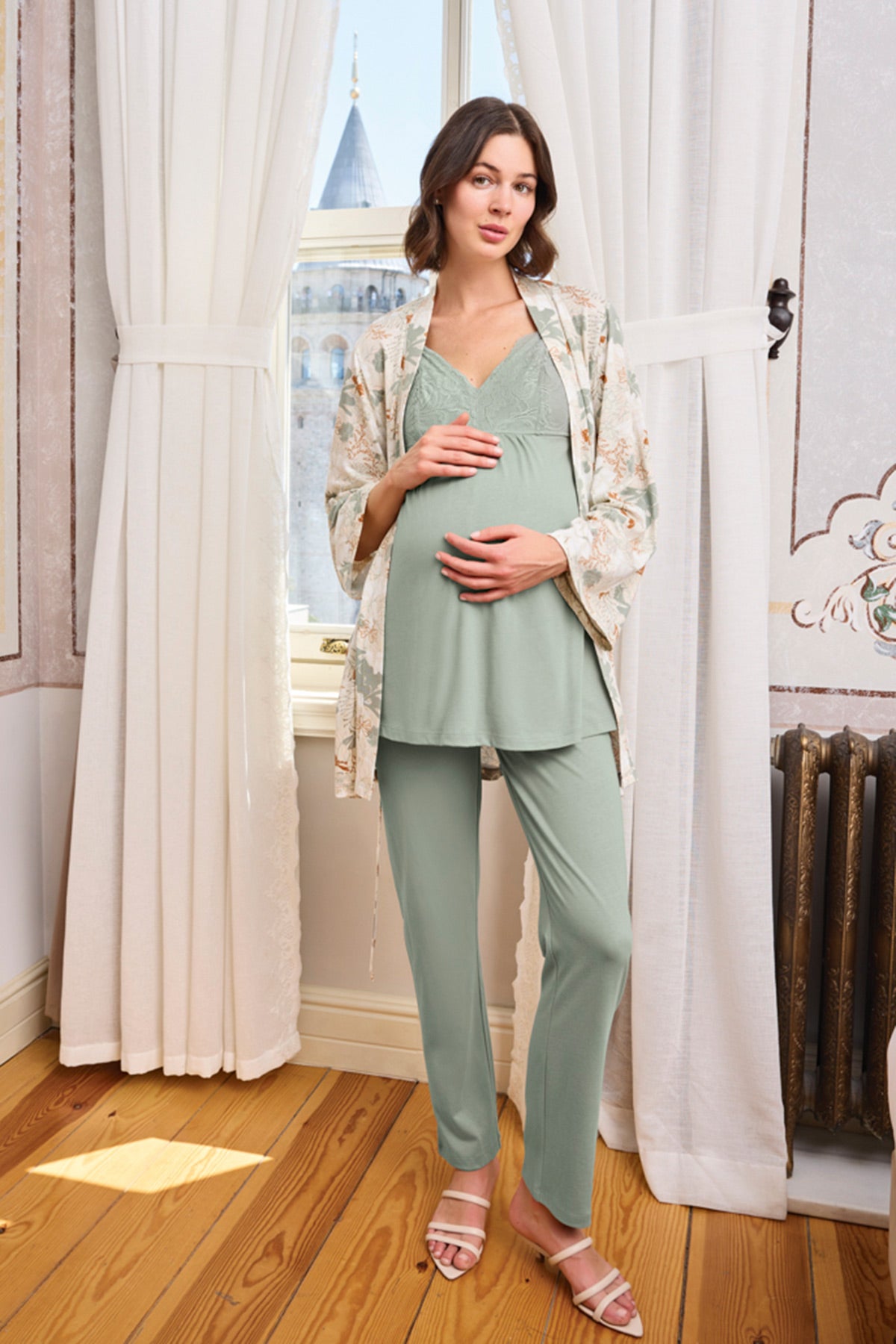 Askılı Dantelli Yaka Lohusa Pijama ve Desenli Sabahlık Takımı - 24164