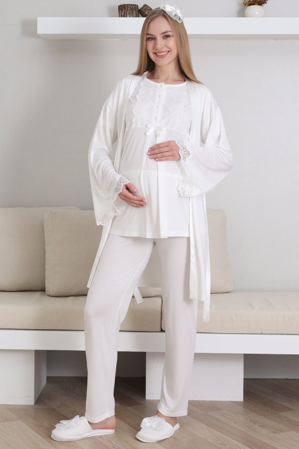 Güpürlü Yaka Lohusa Pijama ve Sabahlık Takımı - 3433