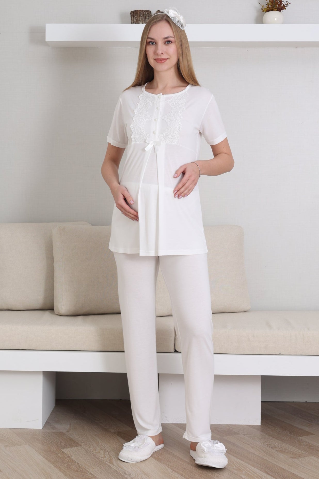 Güpürlü Yaka Lohusa Pijama ve Sabahlık Takımı - 3433