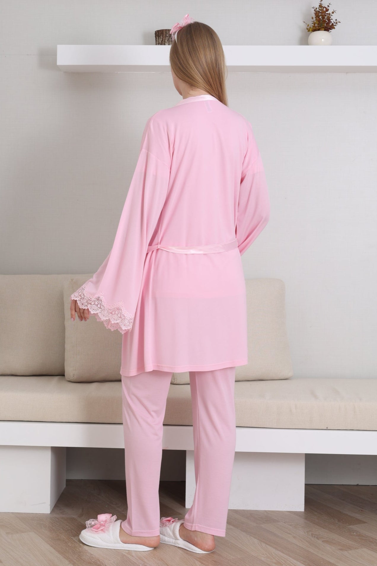 Güpürlü Yaka Lohusa Pijama ve Sabahlık Takımı - 3433