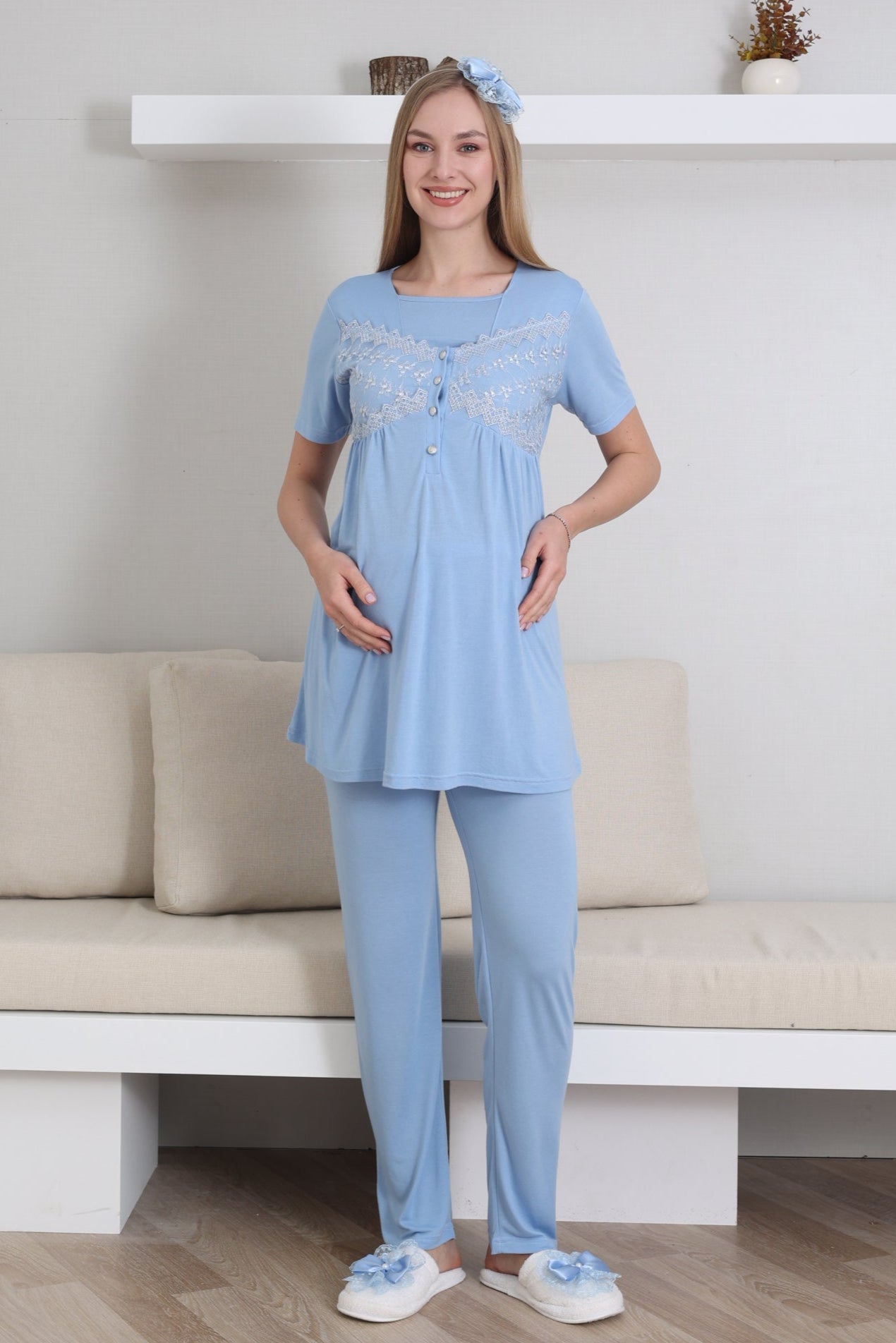 Dantelli Yaka Lohusa Pijama ve Dantelli Volan Kol Sabahlık Takımı - 3431